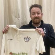Simon Bailey bowled well for Keighley, but he was let down by the rest of the attack, as Baildon cruised to a seven-wicket win on Saturday.