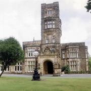 Cliffe Castle hosts Christmas carol singing by school choir and Postcards of Keighley art session