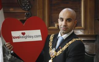 Keighley's mayor Cllr Amjad Zaman pledging his support